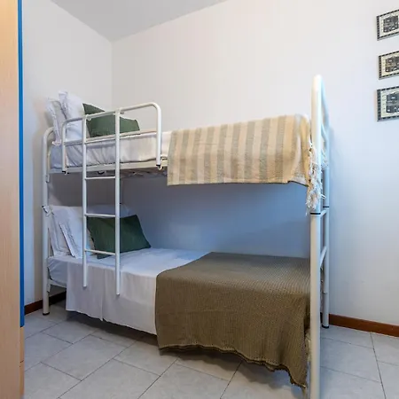 Apartamento Guesthost - Comfortable With Sea View