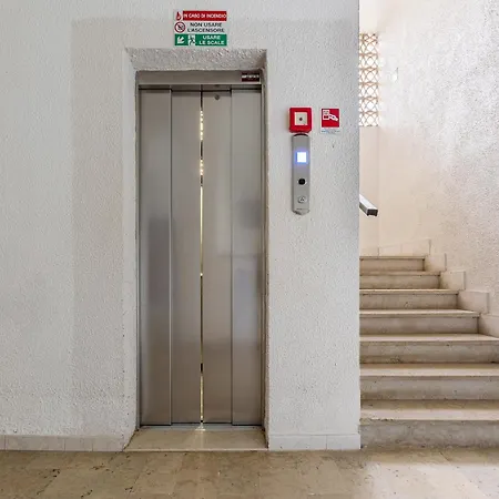 Apartamento Guesthost - Comfortable With Sea View